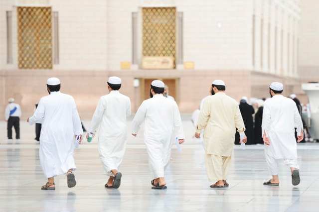 Adakah Riwayat Tentang Keutamaan Berjalan Kaki Ke Masjid?